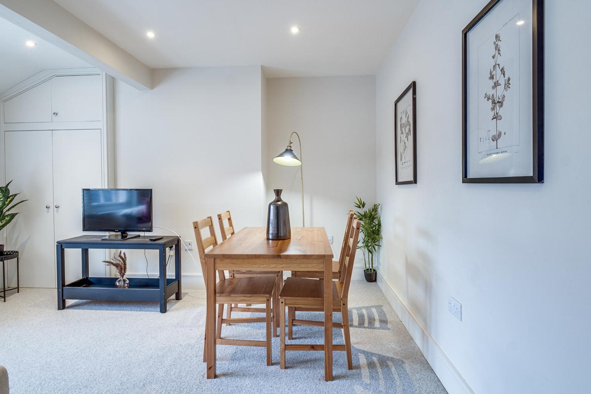 Osbourne House Pink 2 Bed, 2 And Half Bath Διαμέρισμα Μπέρμιγχαμ Εξωτερικό φωτογραφία