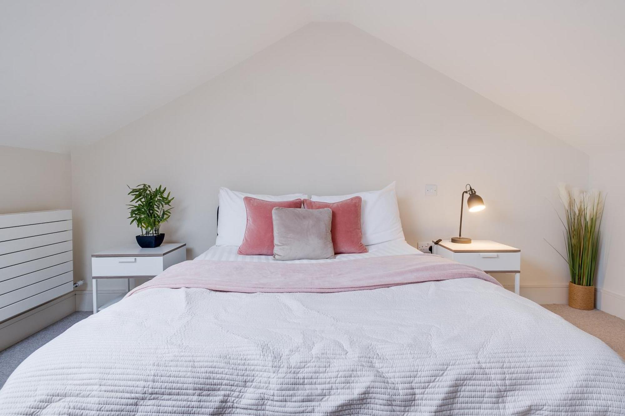 Osbourne House Pink 2 Bed, 2 And Half Bath Διαμέρισμα Μπέρμιγχαμ Εξωτερικό φωτογραφία