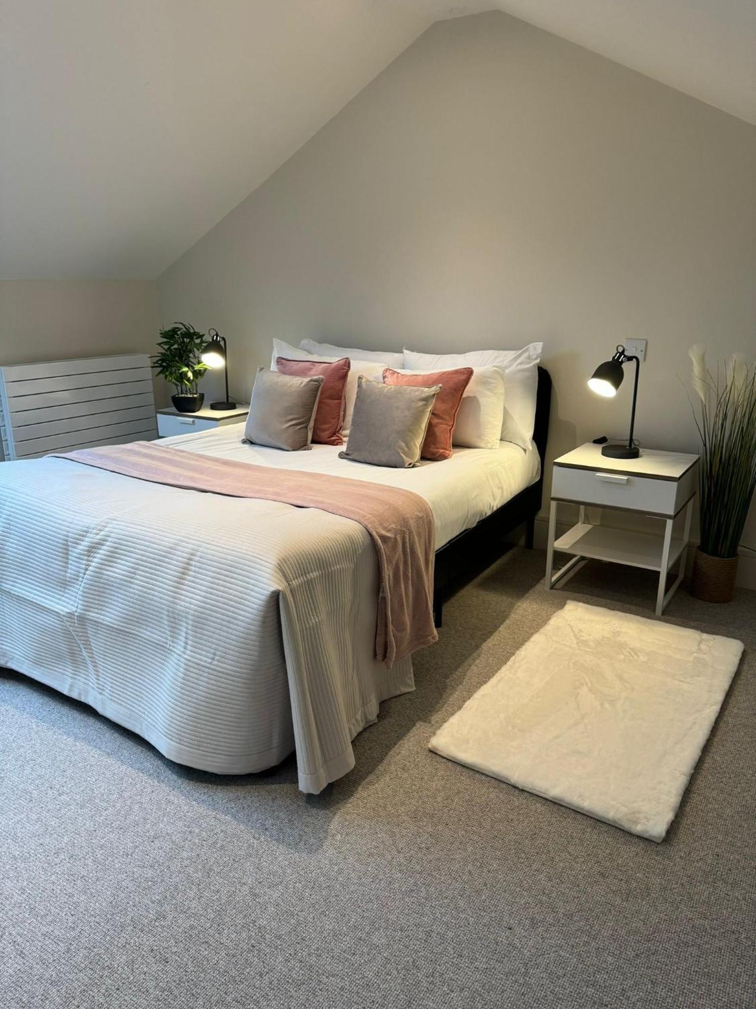 Osbourne House Pink 2 Bed, 2 And Half Bath Διαμέρισμα Μπέρμιγχαμ Εξωτερικό φωτογραφία