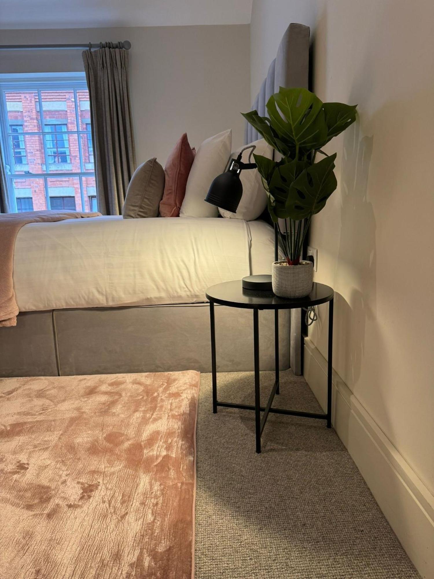 Osbourne House Pink 2 Bed, 2 And Half Bath Διαμέρισμα Μπέρμιγχαμ Εξωτερικό φωτογραφία