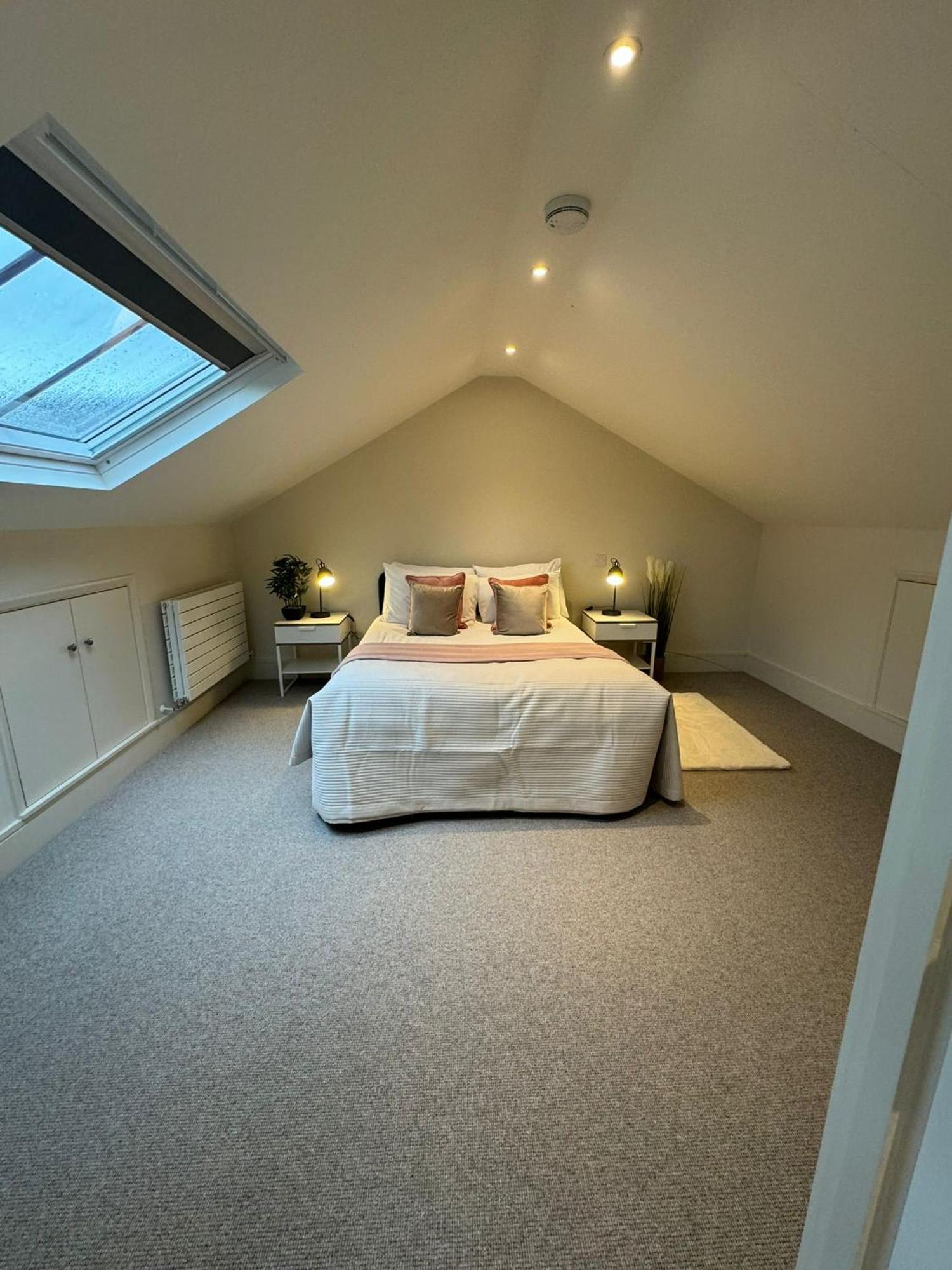 Osbourne House Pink 2 Bed, 2 And Half Bath Διαμέρισμα Μπέρμιγχαμ Εξωτερικό φωτογραφία